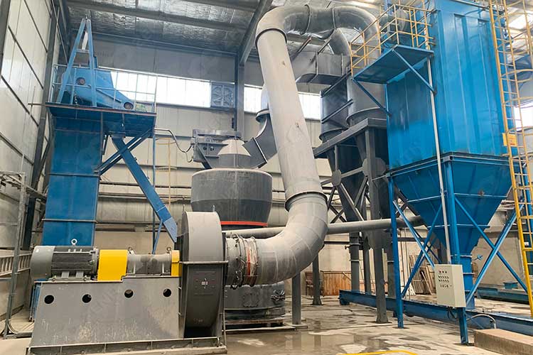 Factors to Consider When Selecting Bentonite Grinding Equipment